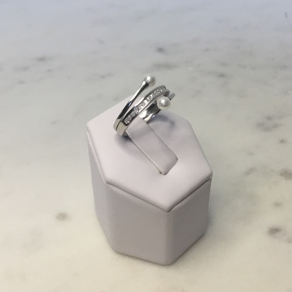 Sterling Silver Cz & Simulated Pearl Ring - Picture 9 of 15